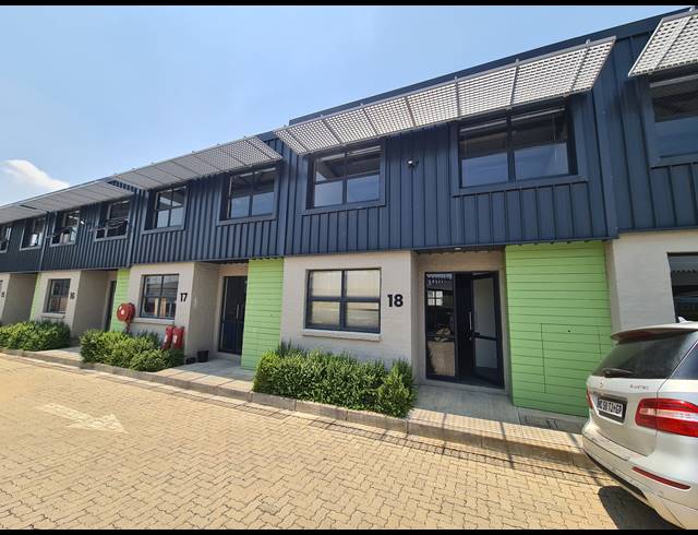 140M² WAREHOUSE TO LET IN PRESIDENT PARK